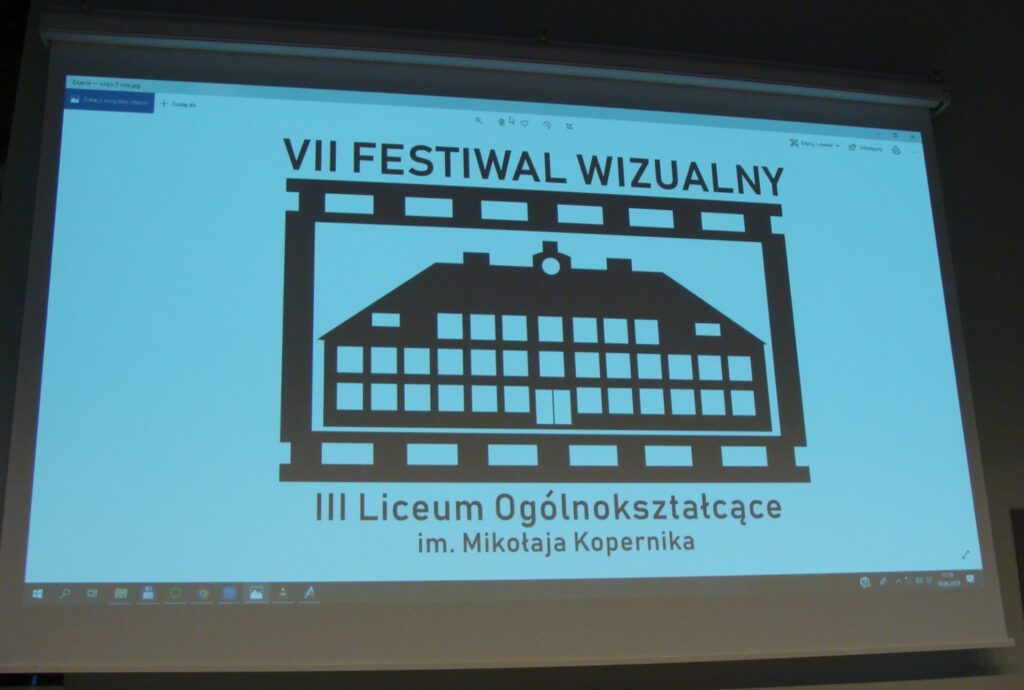 Klasa humanistyczno-artystyczna z edukacją muzyczną i teatralną w III LO w Wałbrzychu
